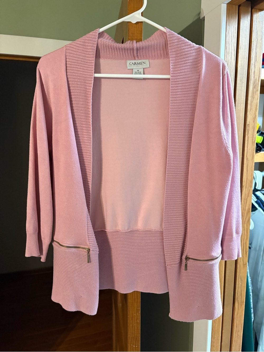 Carmen Marc Valvo Dusty Pink Open-Front Cardigan with Zip Pockets